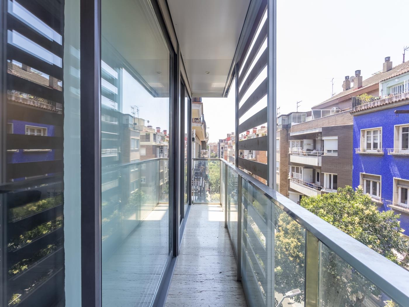 My Space Barcelona Attic Apartment in Bonanova with Private Terrace for 6 - My Space Barcelona Apartments