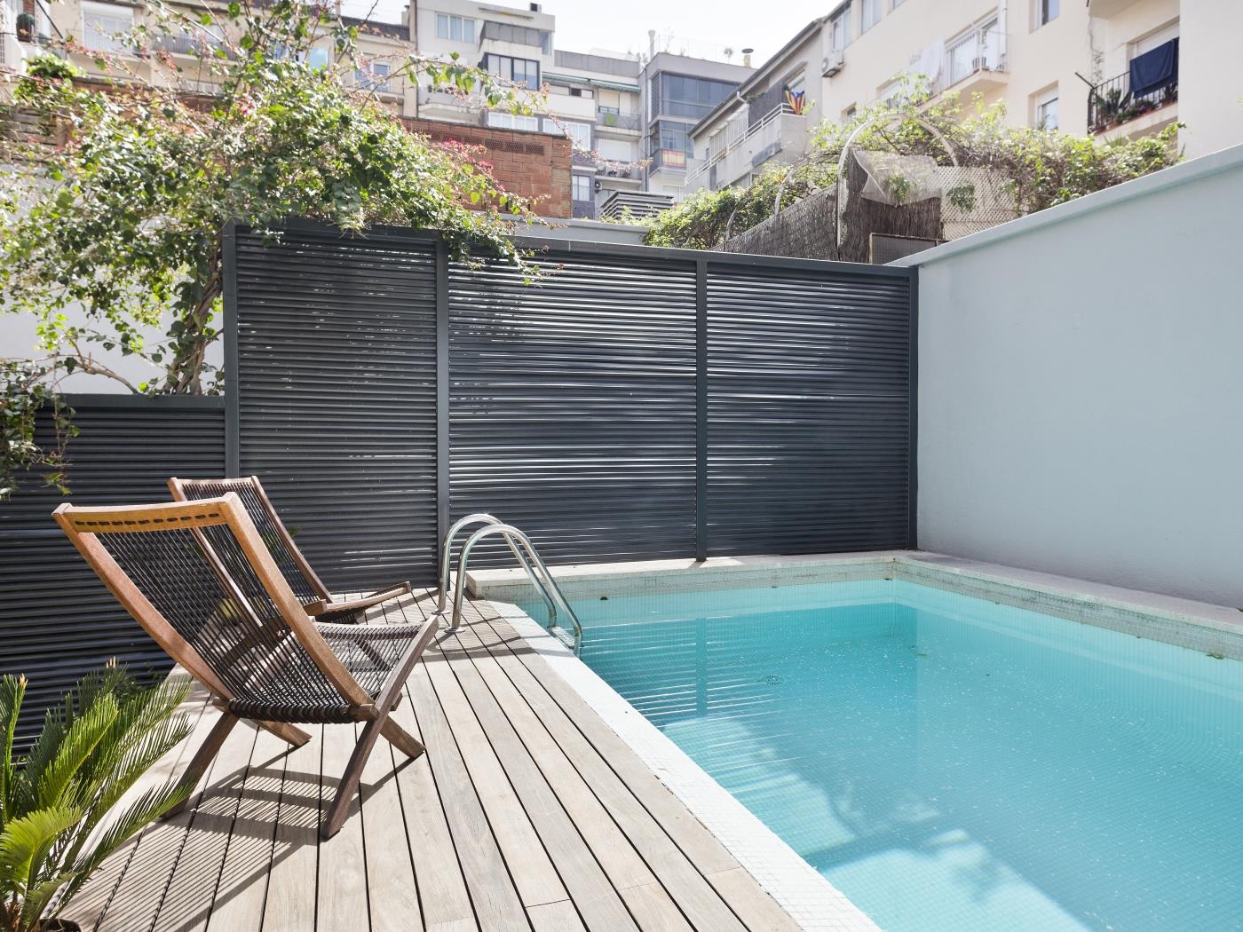 Modern Duplex with Private Garden and Swimming Pool for 10 - My Space Barcelona Apartments