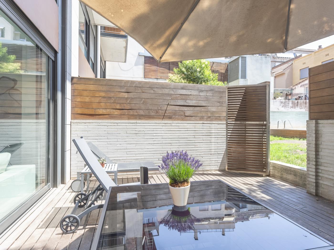 My Space Barcelona Terrace and Swimming Pool near Barcelona Center for 8 - My Space Barcelona Apartments