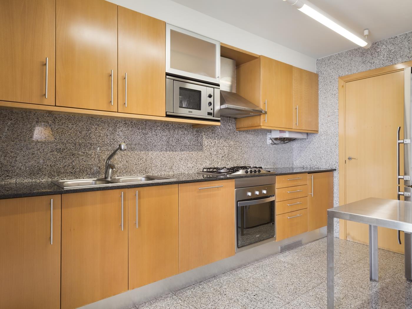My Space Barcelona Executive Corporate Apartment Rentals in Barcelona for 6 - My Space Barcelona Apartments