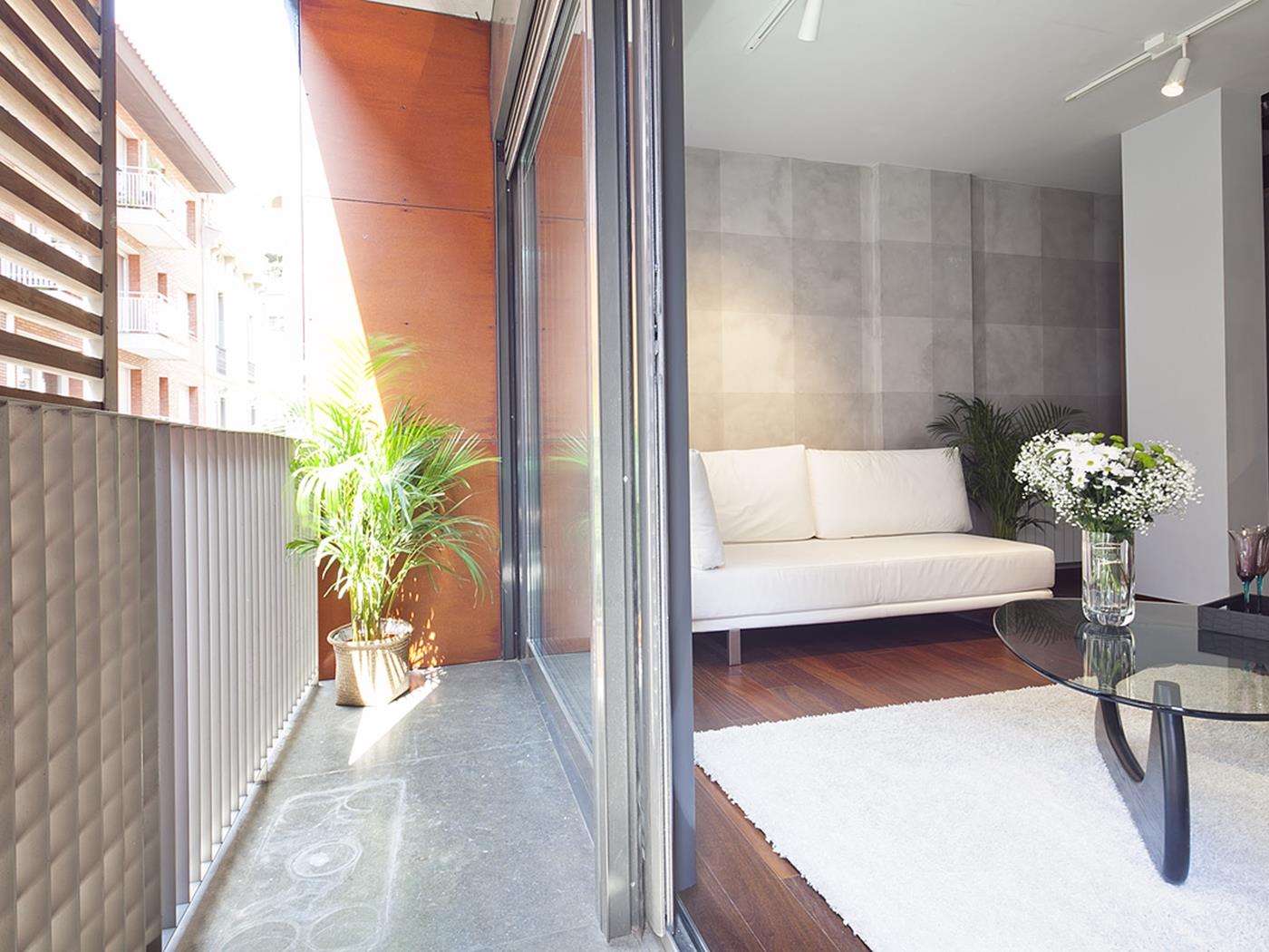 Penthouse in Gràcia for 8 with Terrace and Pool - My Space Barcelona Apartments