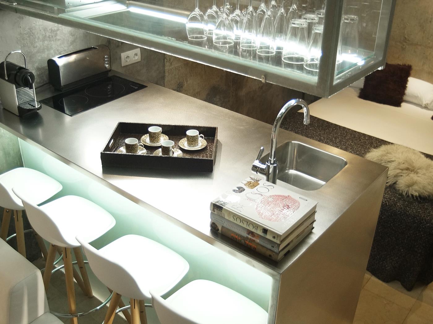 Arc de Triomf Loft in the city centre with rooftop swimming pool and terrace - My Space Barcelona Apartments