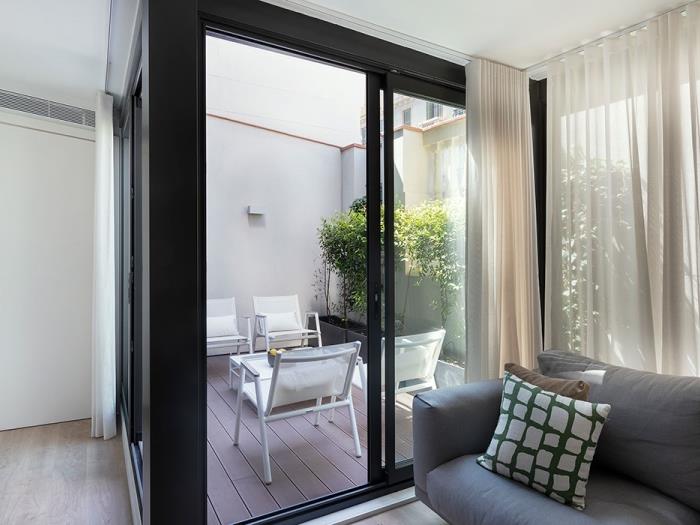 Charming apartment with private terrace in the heart of Eixample by months - My Space Barcelona Apartments