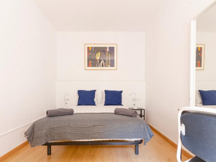 Cosy furnished double room in Hospitalet - My Space Barcelona Apartments