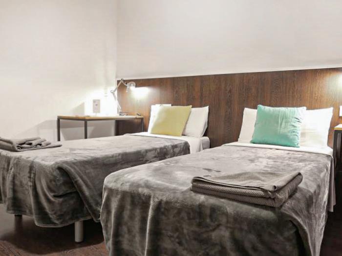 Fully equipped private flat for 16 people in Eixample - My Space Barcelona Apartments