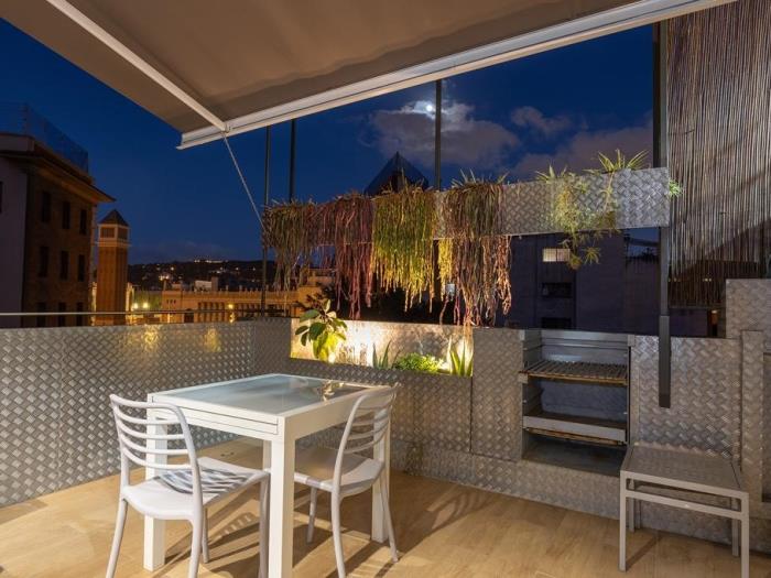Furnished penthouse with terrace near Plaza España Brand new! - My Space Barcelona Apartments