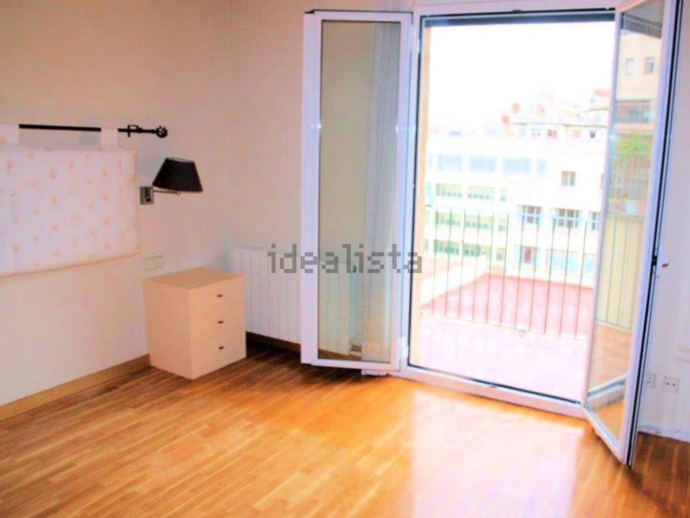 Spectacular 3-bedroom apartment in l'Eixample for long-terms - My Space Barcelona Apartments