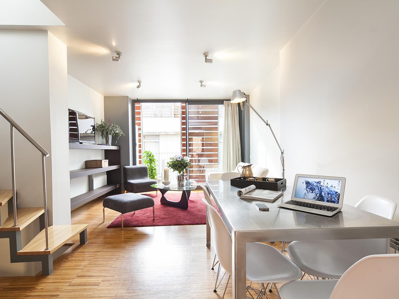 Group of 3 apartments for up to 18 people with private terrace - My Space Barcelona Apartments