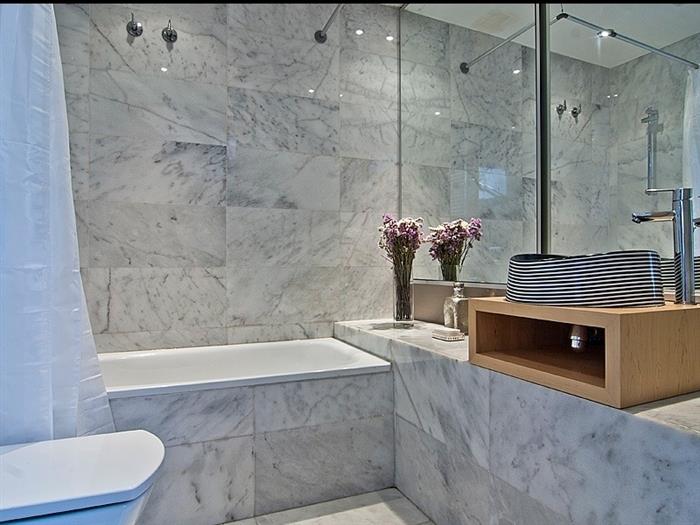 4 apartments with terrace shared pool in the heart of Gràcia for up to 24 pax - My Space Barcelona Apartments