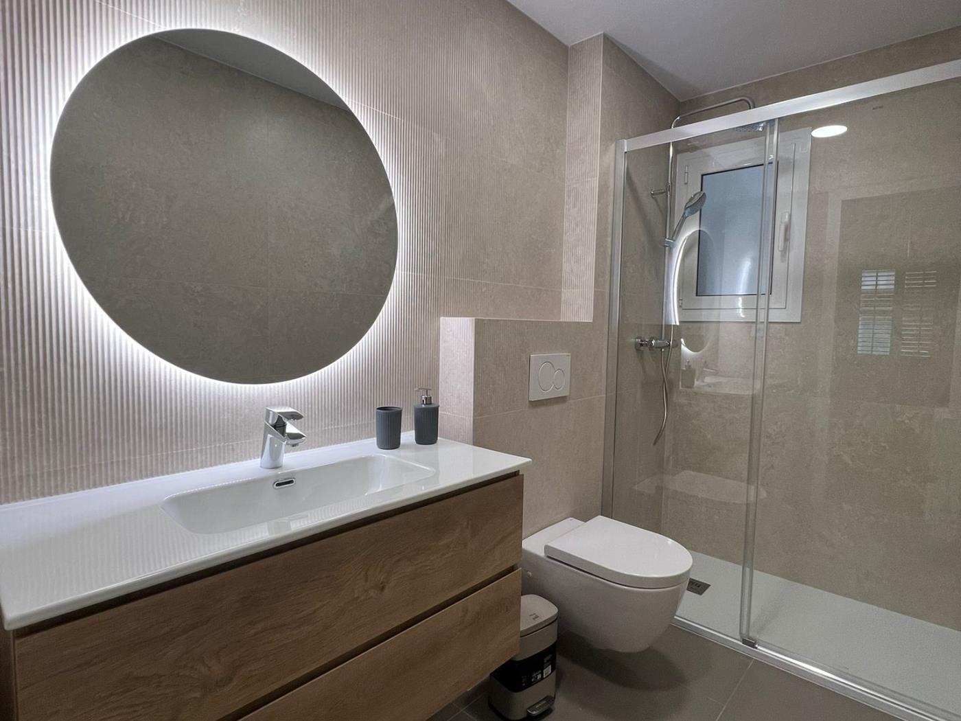 Bright 3-Bedroom Apartment in Sant Gervasi for Up to 5 Guests - My Space Barcelona Apartments