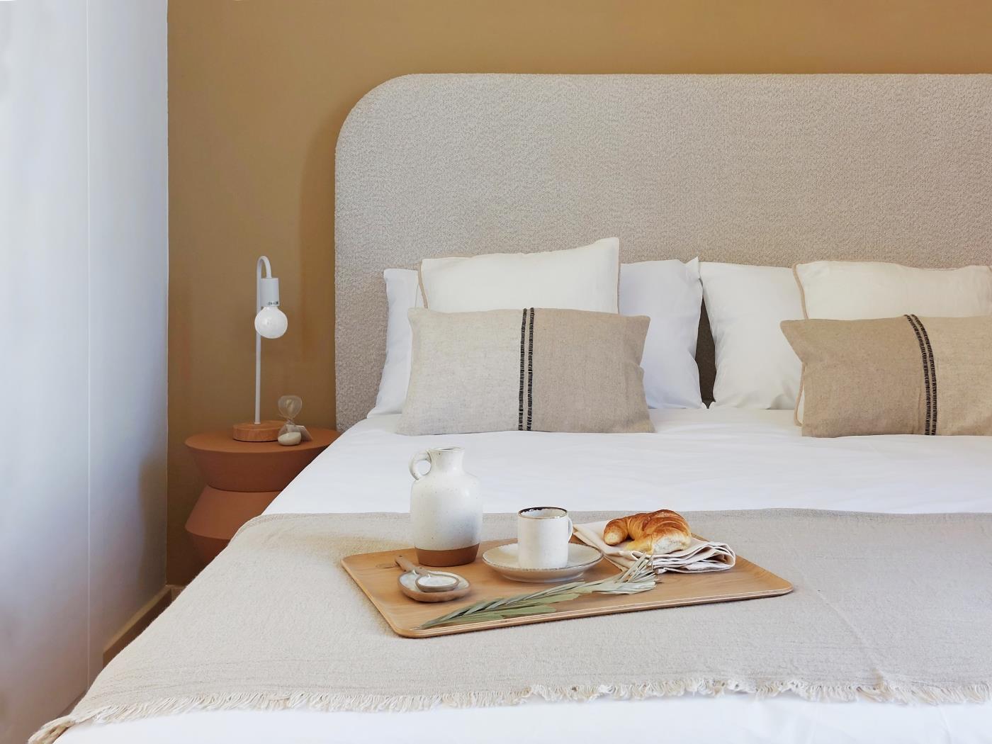 Furnished 2-bedroom, 2bathroom apartment in front of Hotel Palace - My Space Barcelona Apartments