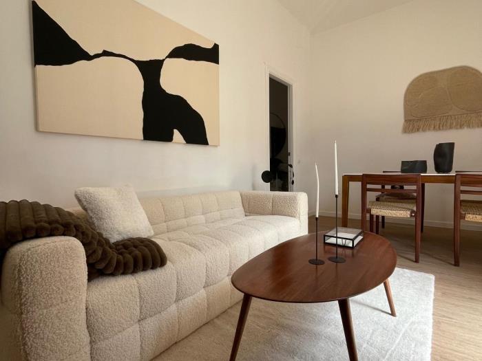 2 Beds + Balconies near Mercat - My Space Barcelona Apartments