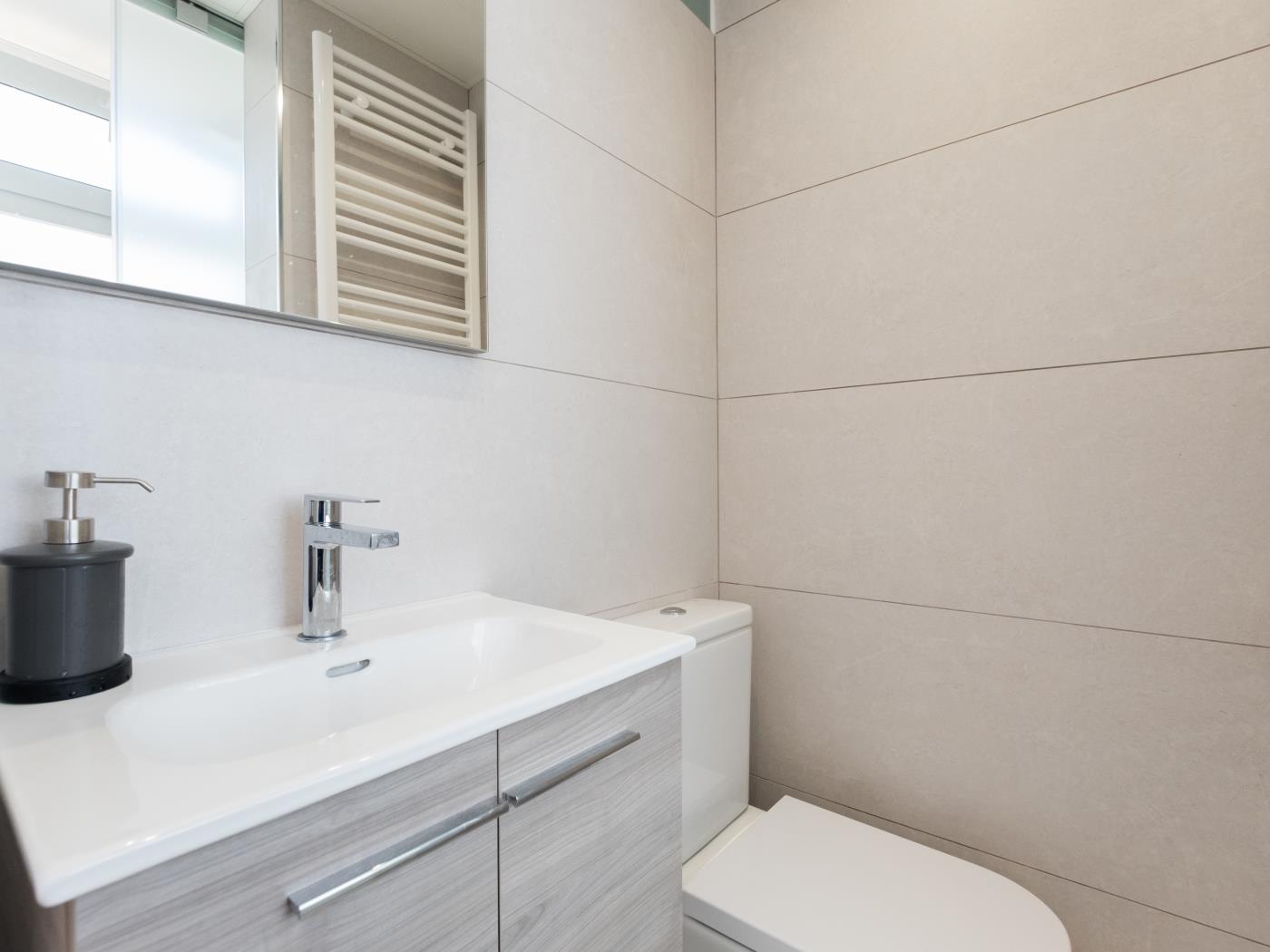 Bright 2-Bedroom Flat in Barceloneta - My Space Barcelona Apartments
