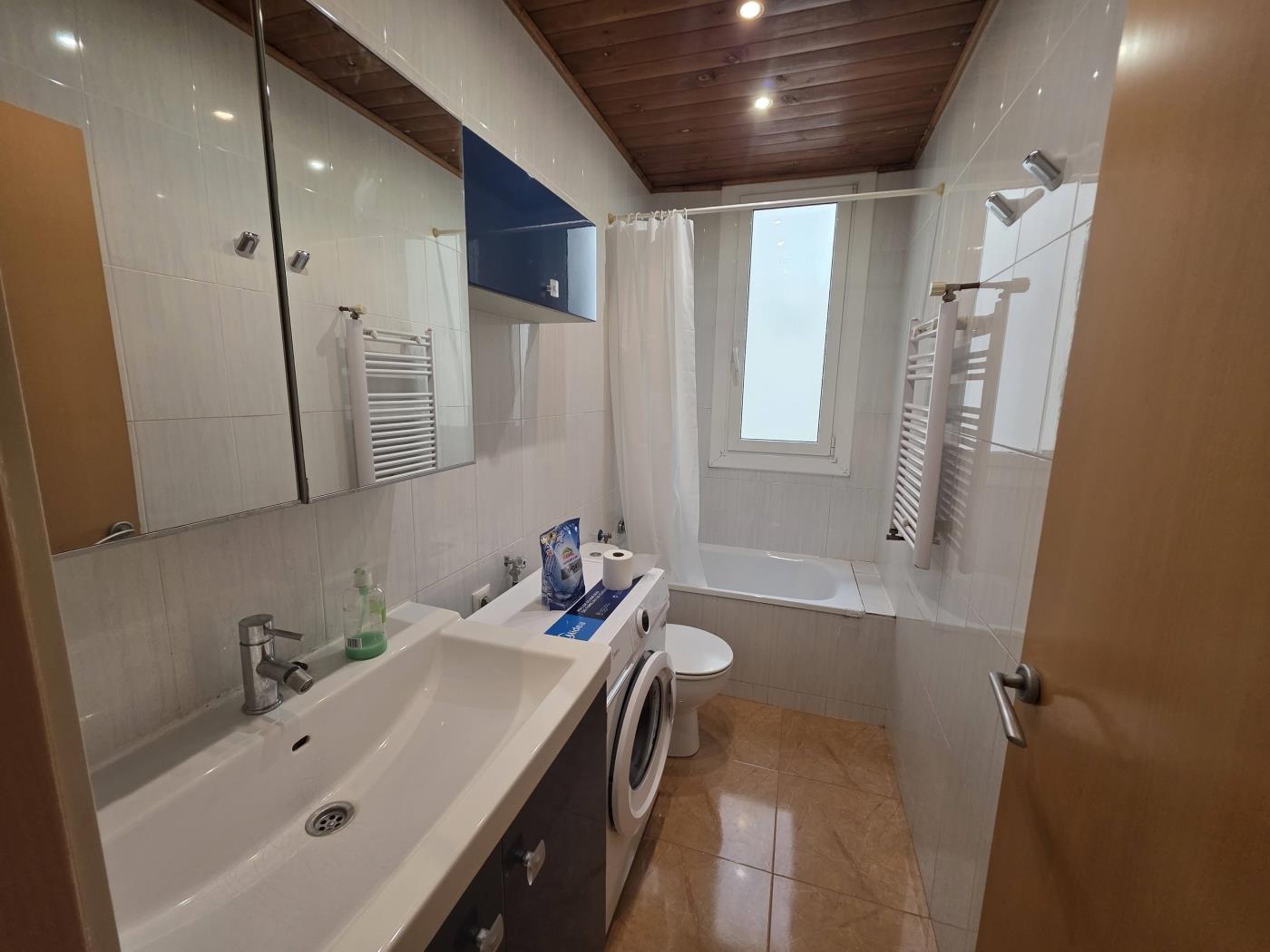 Bright 2-Bedroom Flat in L’Eixample - My Space Barcelona Apartments