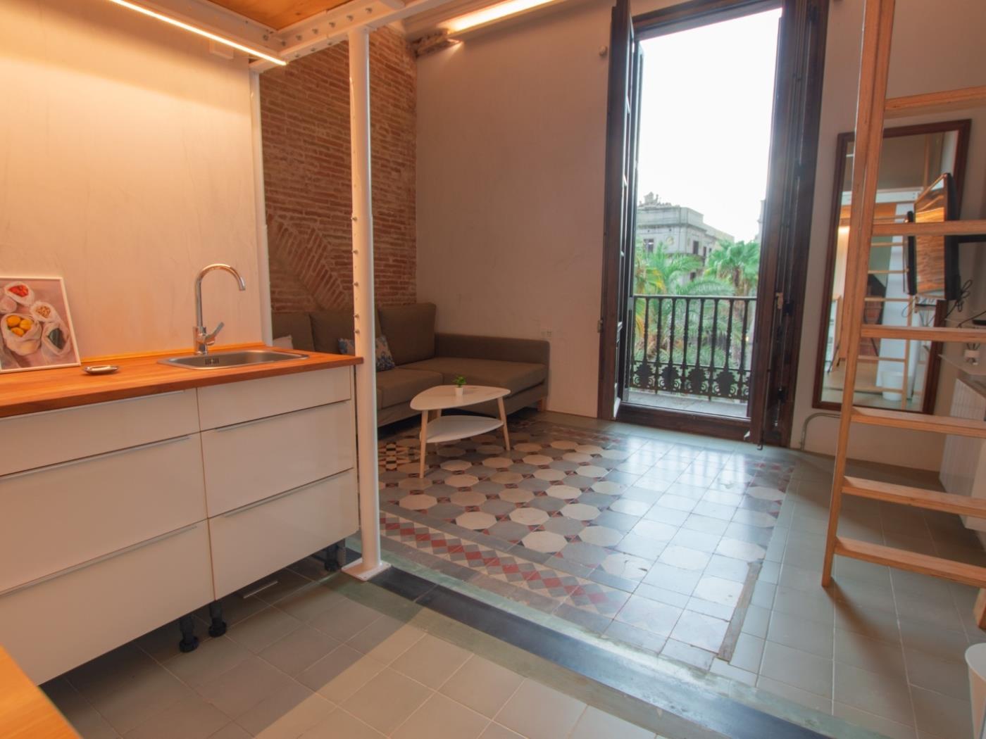 Modern studio duplex with large terrace in central area - My Space Barcelona Apartments