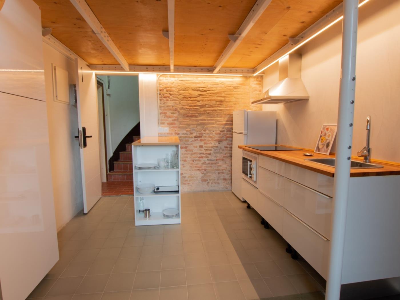 Modern studio duplex with large terrace in central area - My Space Barcelona Apartments